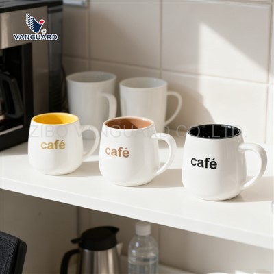 แก้วกาแฟทรงกลมเรียบง่าย