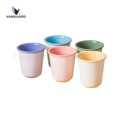 แก้วไม่มีที่จับที่เหมาะสมสำหรับการตกแต่งบ้านหรือไม่?