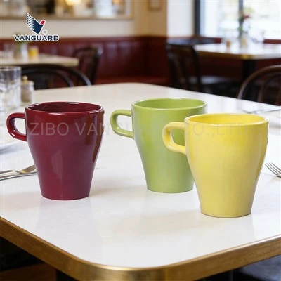 ถ้วยกาแฟสีทึบ